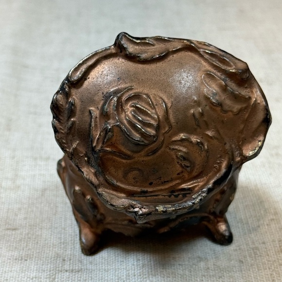 Vintage Copper Trinket Box - Picture 5 of 9